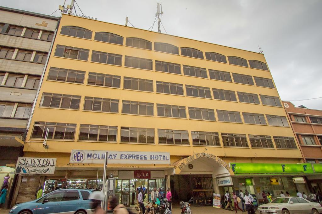 Holiday Express Hotel,Kampala Bagian luar foto